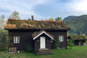 Stille og fredelig ved fjord og fjell